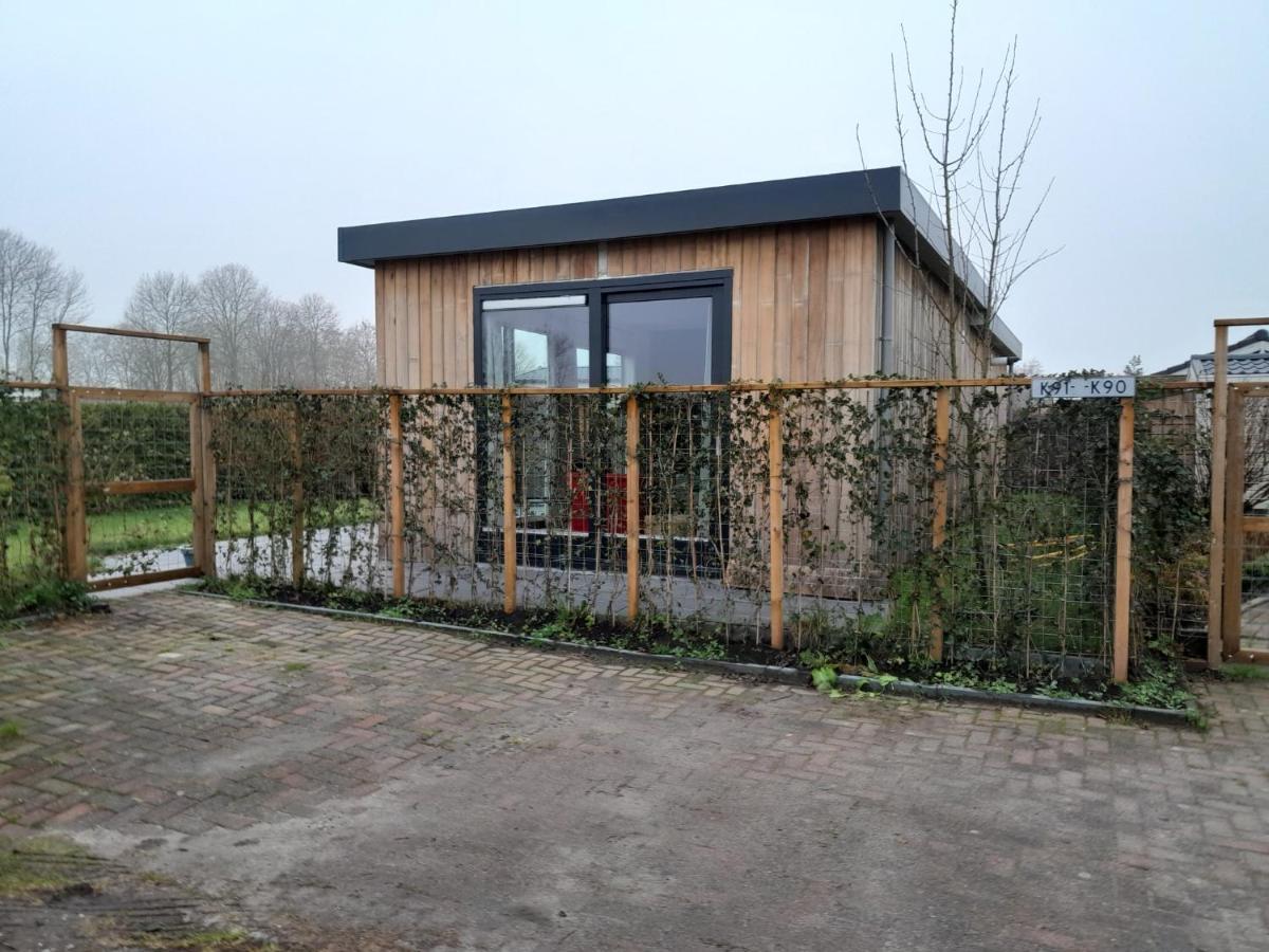 Luxe 5 Persoons Bungalow Op Rustig Vakantiepark Nabij Leeuwarden Dronrijp Eksteriør bilde